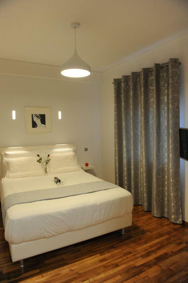 Modern And Cozy Apartment In The Centre Of アテネ エクステリア 写真